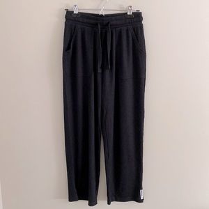 Gymshark Ribbed 3/4 Length Loose Joggers